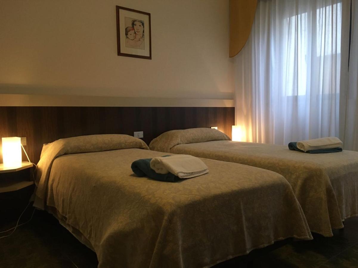 Hotel Centrale Эсте Экстерьер фото