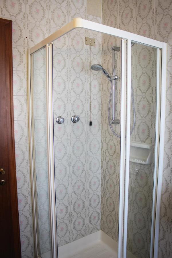 Hotel Centrale Эсте Экстерьер фото
